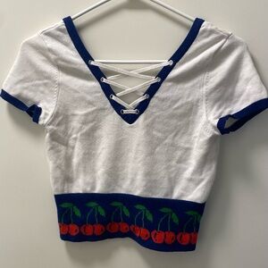 Short sleeve top